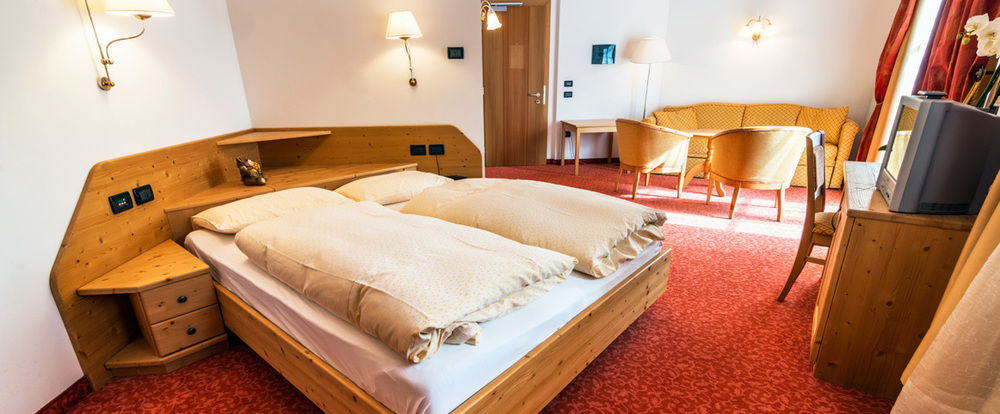 Hotel Il Falchetto Sarnonico